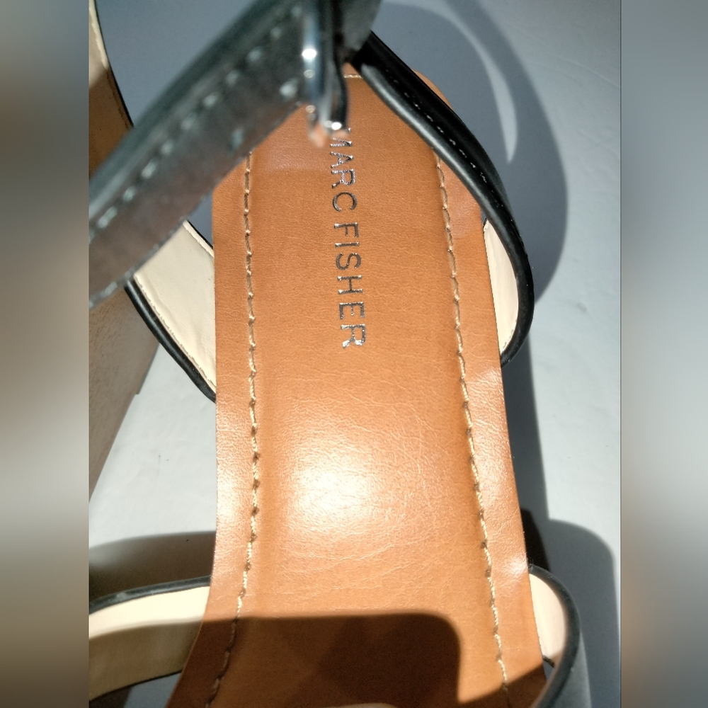 Marc Fisher (Size 8.5) Black Leather Strappy Open Toe Wedge/Platform Sandals - Picture 11 of 13